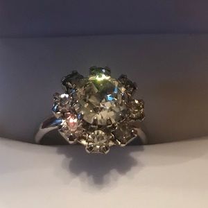 Costume ring